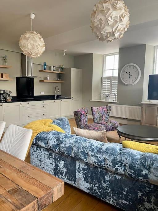 Luxurious 2 Bedroom Apartment In Central Berwick Extérieur photo