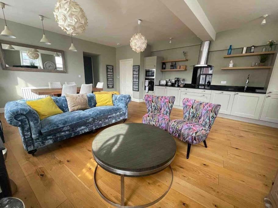 Luxurious 2 Bedroom Apartment In Central Berwick Extérieur photo